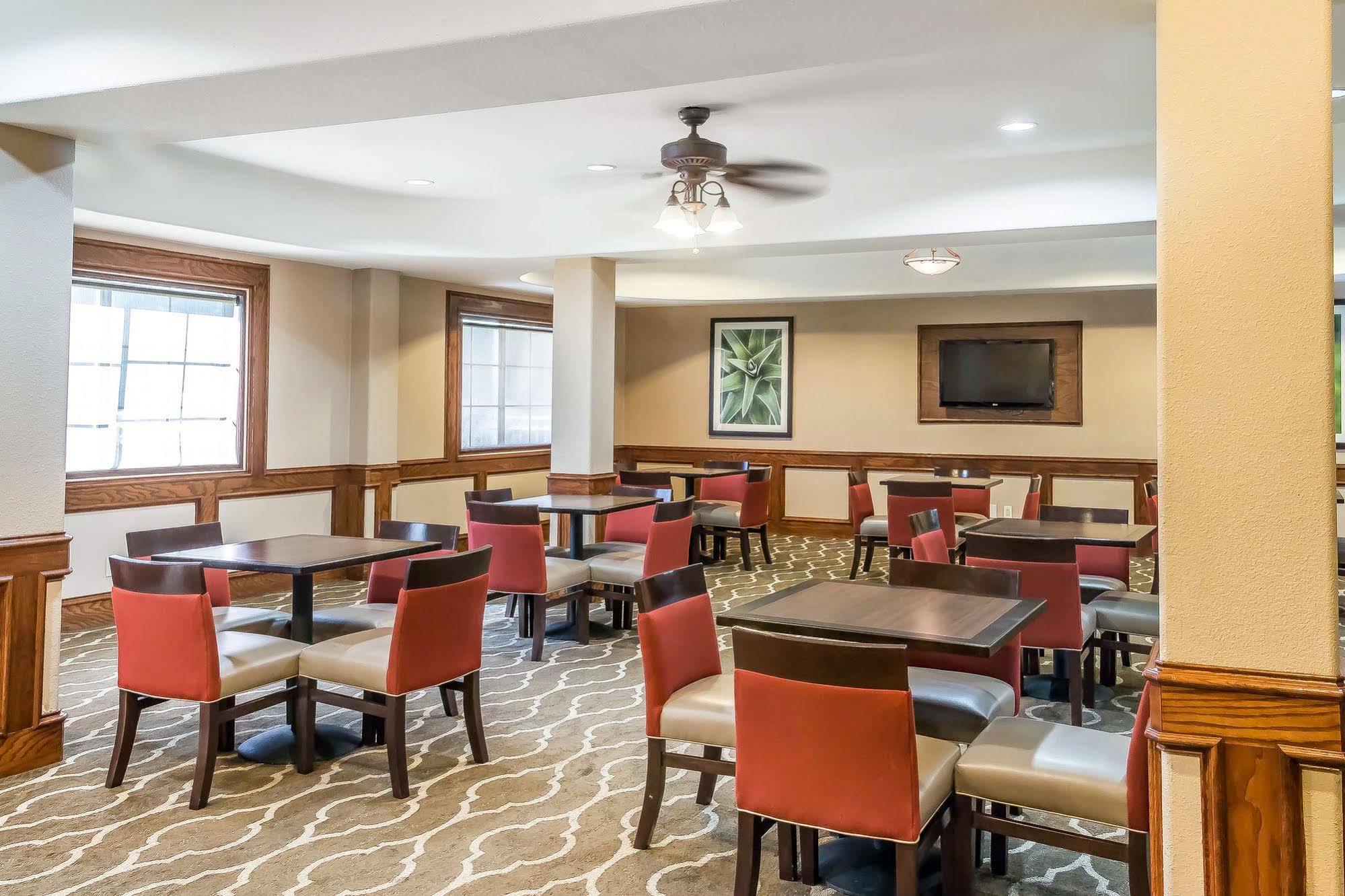 Mainstay Suites Edinburg Eksteriør bilde