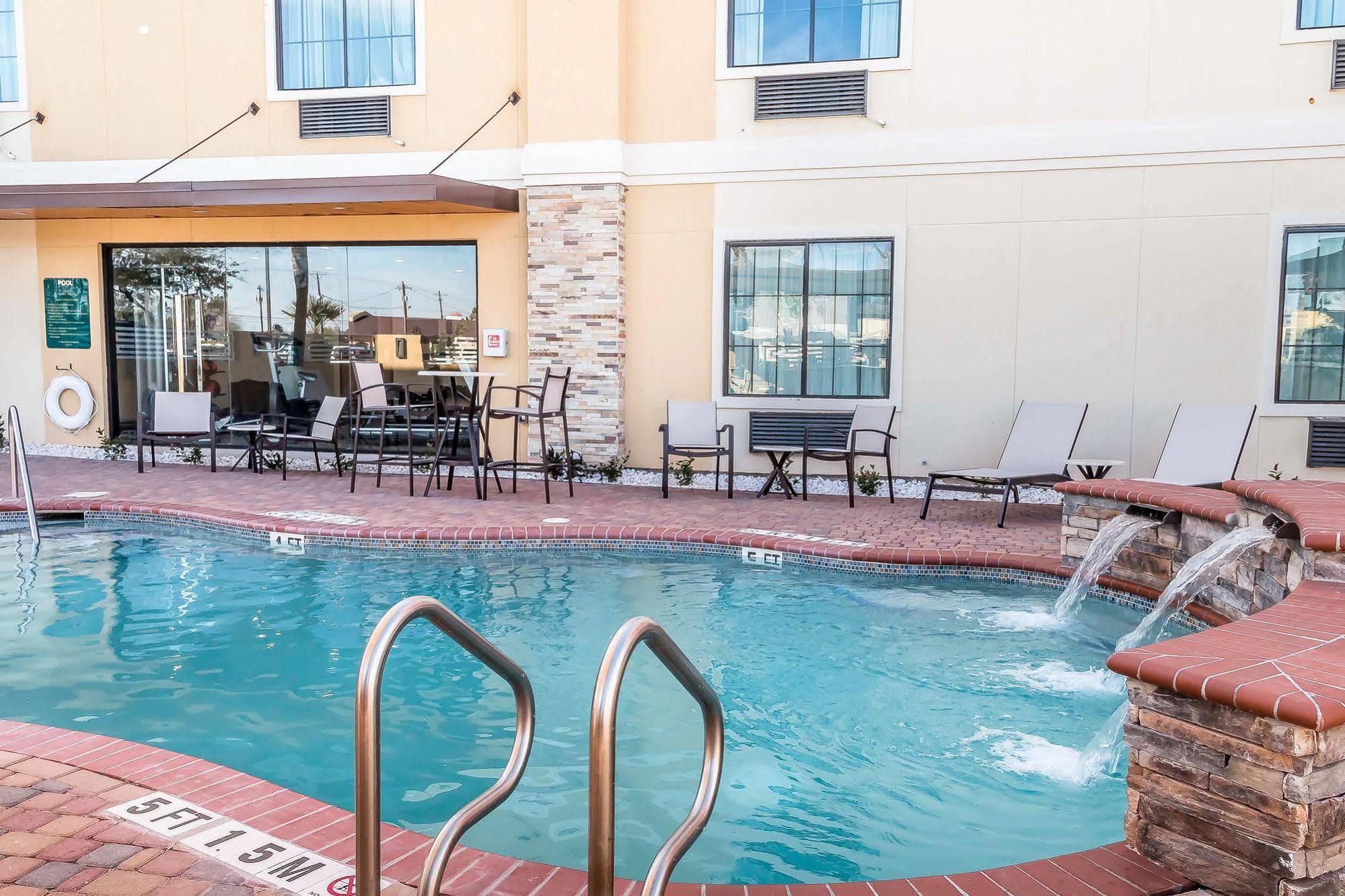 Mainstay Suites Edinburg Eksteriør bilde